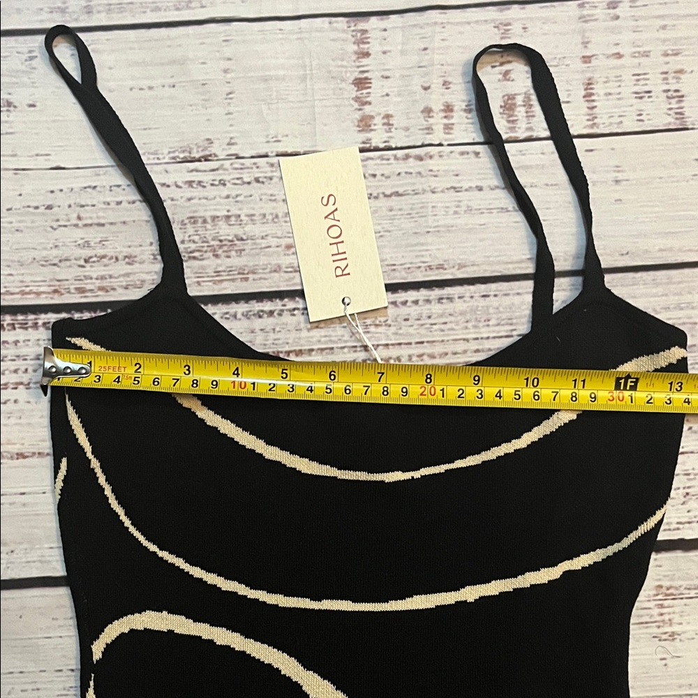 RIHOAS The Black Wave Mermaid Hem Knit Midi Dress - Picture 4 of 8